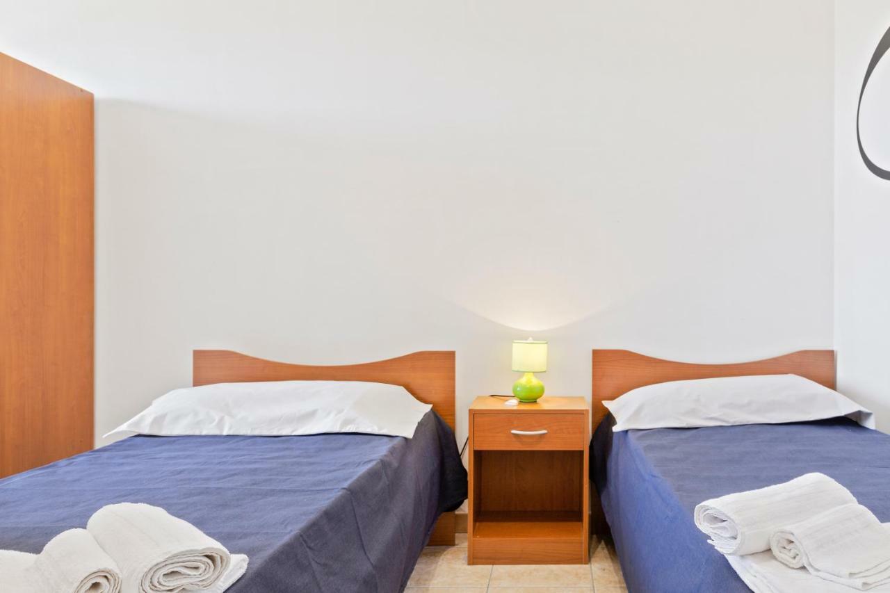Focallo Seaside Holiday Flat Santa Maria Del Focallo Kültér fotó