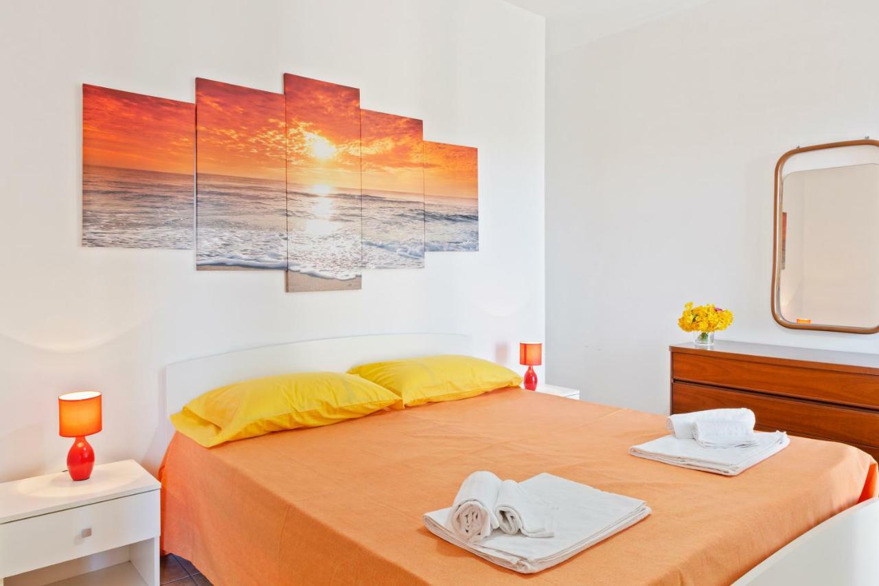 Focallo Seaside Holiday Flat Santa Maria Del Focallo Kültér fotó