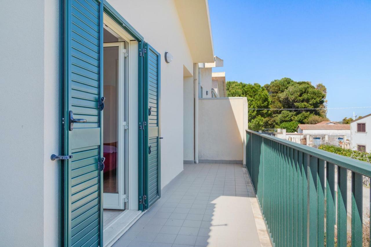 Focallo Seaside Holiday Flat Santa Maria Del Focallo Kültér fotó